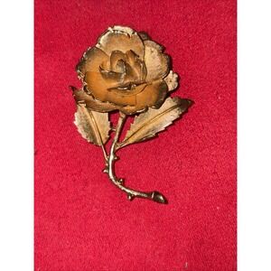 Vintage Gold Tone Rose Brooch/ Pin